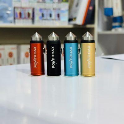 فندکی PowerMax یک فندک چندکاره برای خودرو است که علاوه بر روشن کردن سیگار، به‌عنوان شارژر برای دستگاه‌های مختلف نیز عمل می‌کند. این فندک دارای دو پورت USB برای شارژ سریع و همزمان دو دستگاه بوده و طراحی مقاوم و کم‌حجمی دارد. همچنین، با نشانگر LED وضعیت شارژ را نمایش می‌دهد و برای استفاده در سفر یا در خودرو بسیار مناسب است.